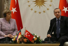 Эрдоган и Меркель обсудили миграционный кризис и Идлиб
