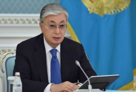 Токаев поручил продлить карантин в Казахстане
