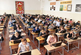 В Азербайджане стартуют тестовые экзамены для учителей 