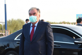 Рахмон посетил совместное предприятие РФ, Узбекистана и Таджикистана в Шахринаве
