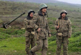 Армянских солдат, пустившихся в бега, расстреливают свои же командиры – АГОНИЯ
