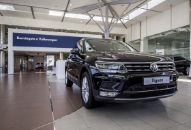 Volkswagen вложит сотни млрд долларов в производство электромобилей
