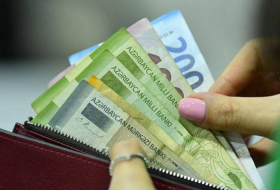 Минимальная зарплата в Азербайджане выросла более чем в 2 раза

