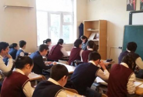 Эмин Амруллаев о возобновление очного обучения в X-XI классах 