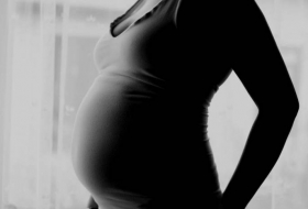 Минздрав Азербайджана призвал беременных женщин прививаться от COVID-19
