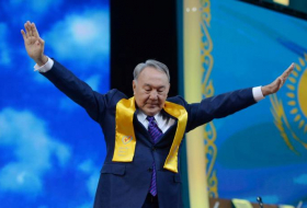 Назарбаеву пожизненно сохранят право выступать перед парламентом Казахстана
