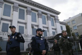 NYT: Россия начала эвакуацию семей дипломатов из Украины