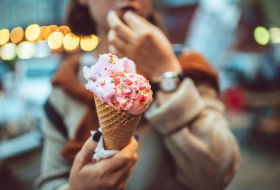 Диетолог рассказала о вреде мороженого для определенной категории людей
