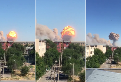 В Казахстане возле роддома произошёл взрыв - ВИДЕО