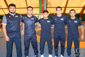 Азербайджанские борцы завоевали два золота на молодежном чемпионате Европы