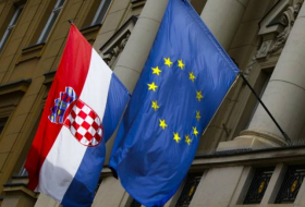 Саммит ЕС утвердил вступление Хорватии в зону евро
