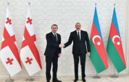 Президент Ильхам Алиев поздравил премьер-министра Грузии
