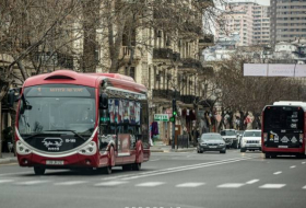 В Баку наблюдается задержка автобусов по 19 маршрутным линиям -ФОТО
