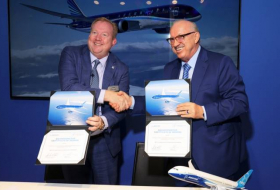 AZAL покупает 4 авиалайнера Boeing 787-8 Dreamliner -ФОТО
