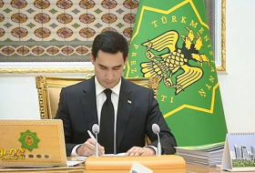Президент Туркменистана объявил выговоры главе Госсовета безопасности и министру нацбезопасности
