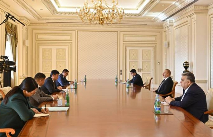 <a href='/news.php?id=215695'>Президент Ильхам Алиев принял зампредседателя Кабинета министров Кыргызстана
</a>