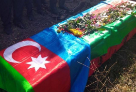Один из ставших шехидами в Лачыне военнослужащих будет похоронен в Агстафе, второй – в Баку
