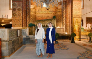 Мехрибан Алиева и Лейла Алиева посетили музей Мевляны в Конье -ФОТО
