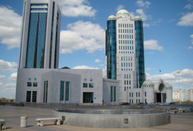 Парламент Казахстана отказался от Дня первого президента как госпраздника
