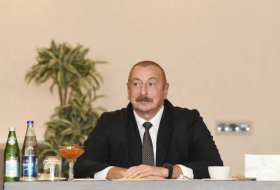 Президент Ильхам Алиев встретился с представителями бизнес-кругов Болгарии

