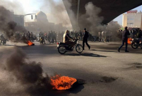 В ходе беспорядков в Иране погибли 19 человек
