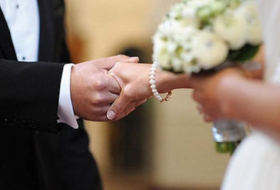 В Узбекистане снижается количество браков
