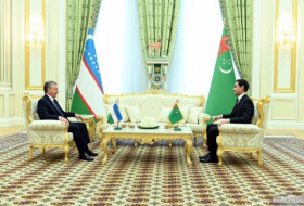 Мирзиёев и Бердымухамедов обсудили углубление сотрудничества в Центральной Азии
