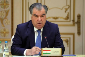 Президент Таджикистана отправился в Ереван
