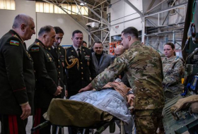 Начальник Генштаба азербайджанской армии посетил авиационную базу 