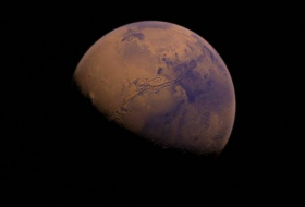 Лед в пустыне. NASA показало, как выглядит зима на Марсе -ФОТО -ВИДЕО
