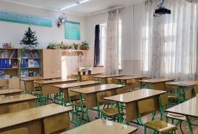 В Узбекистане снова продлили каникулы школьников из-за морозов
