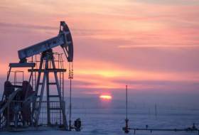 Азербайджанская нефть подешевела на 1 доллар
