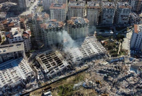 Число погибших при землетрясении в Турции превысило 49,5 тыс. человек
