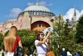 Число российских туристов в Турции выросло вдвое
