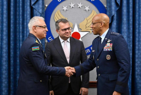 Командующий ВВС Азербайджана совершил визит в США
