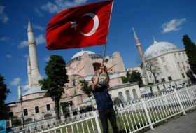 TRT: Состав депутатов от правящей в Турции партии после выборов сменится на 70%
