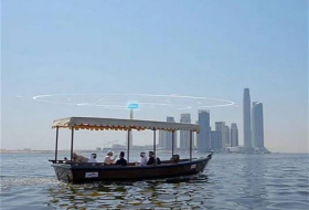 В Дубае начали испытания беспилотной электрической лодки
