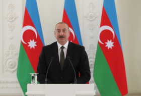 Президент: И в Литве, и в Азербайджане уделяется большое внимание созданию возобновляемых видов энергии
