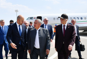 Глава Татарстана прибыл в Азербайджан