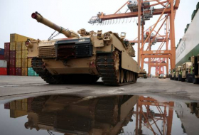 Первые танки Abrams прибыли в Украину, - The New York Times
