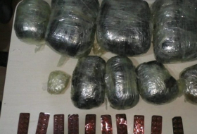 У задержанных в Джалилабаде наркокурьеров изъято более 13 килограммов наркотиков