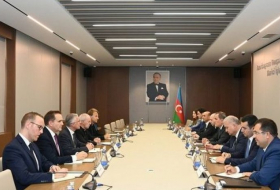 Джейхун Байрамов обсудил с британским послом защиту прав всех жителей Карабаха 