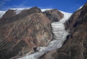 Ледники Гренландии сокращаются с «беспрецедентной» скоростью по мере нагревания Земли, - исследование
