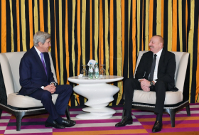 Ильхам Алиев пригласил Джона Керри посетить Азербайджан для участия в COP29