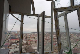 В Хырдалане в квартире произошел взрыв, есть пострадавший -ФОТО
