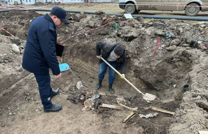 <a href='/news.php?id=241490'>Генпрокуратура: В массовом захоронении в Ходжалы обнаружены останки не менее 14 лиц
</a>