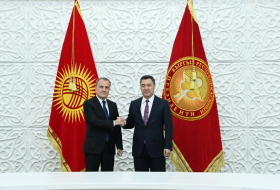 Джейхун Байрамов встретился с президентом Кыргызстана