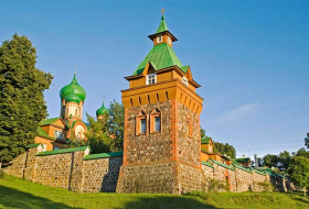 В Эстонии пригрозили закрыть православные монастыри
