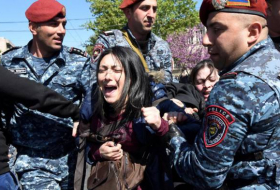Десятки задержанных на акциях протеста в Армении
