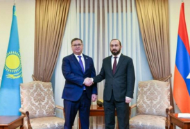 Главы МИД Армении и Казахстана обсудили в Алматы региональные вопросы
